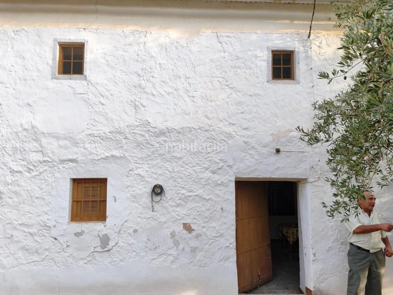 Foto dbb3c974-bd85-470e-9bcb-3c6d227d6dd1. Casale con parcheggio in Iznájar