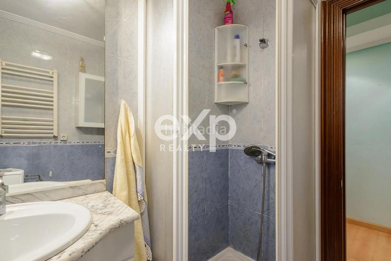 Foto 19ce8a71-e8ad-4124-81c3-198f5a144725. Pis a calle feijoo 48 a El Coto Gijón