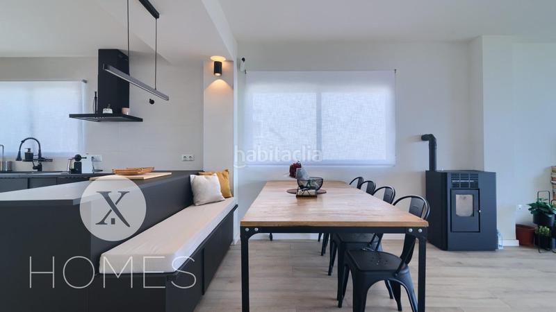 Foto 75e9796c-582d-4f19-8f8b-2b306bdff236. Chalet con parcheggio piscina in Sierra Perenchiza-Cumbres de Calicanto-Sto Domingo Chiva