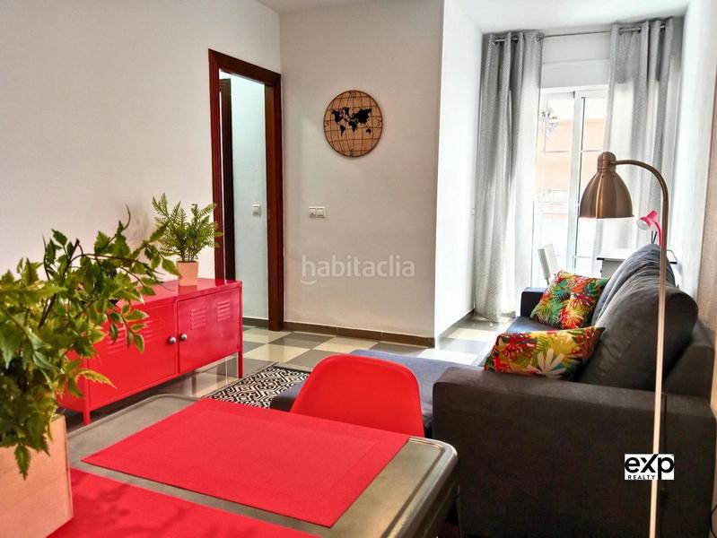 Foto 60daeb8f-f903-4c92-9e83-d4625e7281c7. Appartamento con piscina in Roquetas pueblo Roquetas de Mar