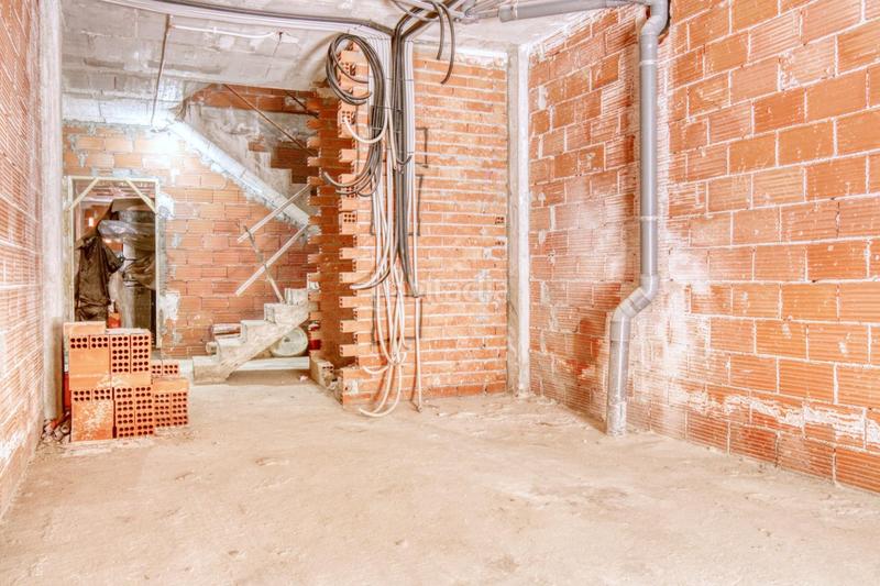 Foto 63ceeca2-a0d2-4be2-bfda-014adc26745f. Casa tríplex de 330 m alquiler con opción a compra! en Albatera