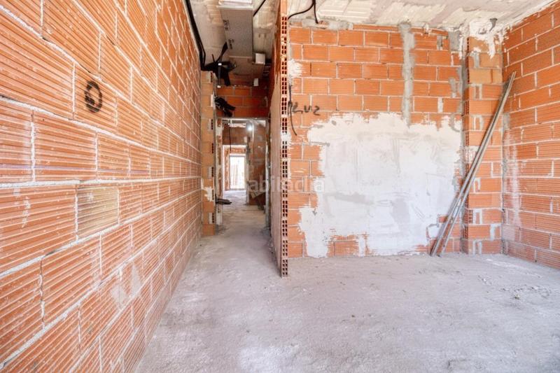 Foto 8cb4c05f-2a3a-4e7a-a60c-ed0d21f0d26f. Casa tríplex de 330 m alquiler con opción a compra! en Albatera