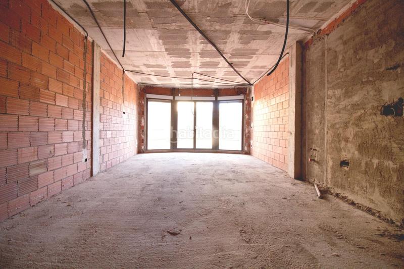 Foto 95b6249b-77ef-43dd-9026-ed22901a2671. Casa tríplex de 330 m alquiler con opción a compra! en Albatera