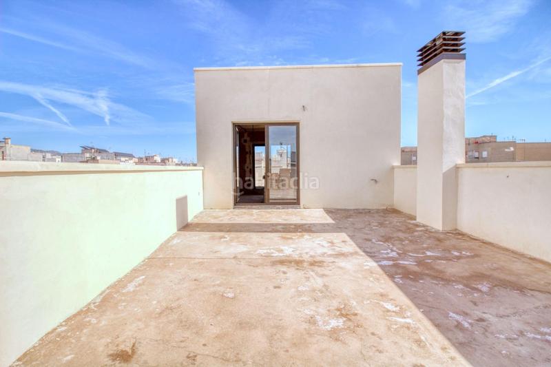 Foto b8b652c6-c28b-4eb7-a29d-3d0123911868. Casa tríplex de 330 m alquiler con opción a compra! en Albatera