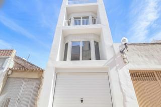 Maison  Calle del maestro salvador. Tríplex de 330 m2 en albatera  alquiler con opción a compra!