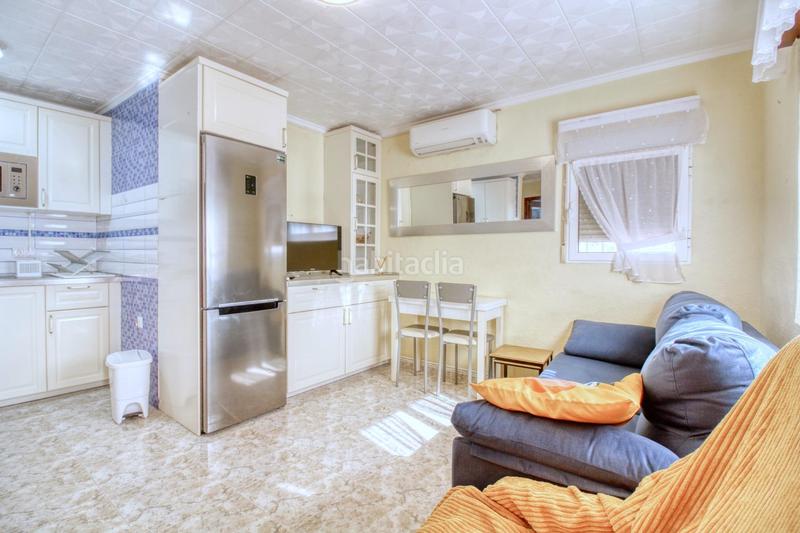 Foto b719700a-271d-46c9-8798-1fa4fb847830. Haus in calle de manuel benítez 'el cordobés' in Zona Carrefour - Urbanizaciones Torrevieja