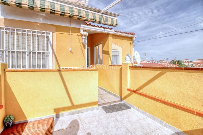 Foto e3f7d9c7-7da7-4416-ac77-0467067cfab6. Casa con parcheggio in Zona Carrefour - Urbanizaciones Torrevieja