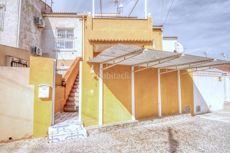 Foto fdf37bdb-b00e-47dd-96a6-035afb55b9fe. Casa con parcheggio in Zona Carrefour - Urbanizaciones Torrevieja