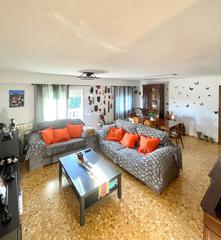 Appartement à Casas Verdes - Ermita. Piso de 3 habitaciones en godella