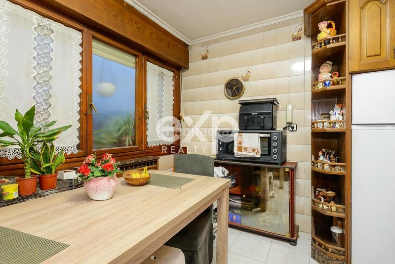 Foto 551bd175-eb91-4f77-8bd4-56dd8875aec1. Etagenwohnung in calle constitucion 36 in Sama Langreo