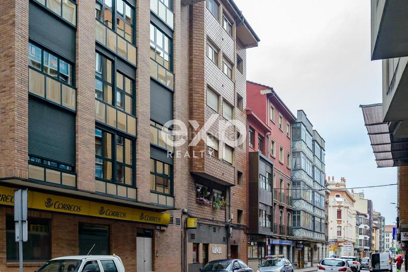 Foto e352f79d-990f-47ac-a438-267bf17dcadf. Etagenwohnung in calle constitucion 36 in Sama Langreo