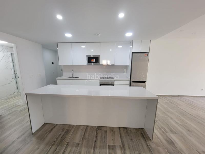 Foto d65edb6a-5539-4df3-b2cd-450ae54f83d2. Apartament amb aparcament a Las Piscinas Naturales Torrevieja