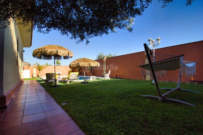 Foto 58e20d41-aa68-4931-8f06-9e559593fe1a. Casa amb aparcament piscina a Almensilla