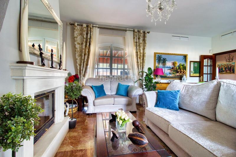 Foto 5ff2dc2a-360b-4876-9b15-6141f8372f7b. Casa chalet independiente espacio, confort y equilibrio para su familia en Almensilla