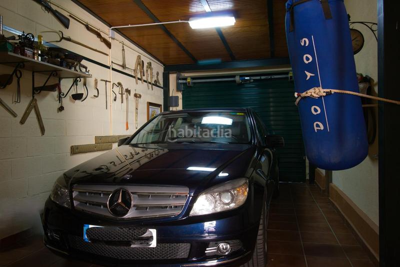 Foto c98bcc30-349a-4f40-b31b-1a2d845debd2. Casa chalet independiente espacio, confort y equilibrio para su familia en Almensilla