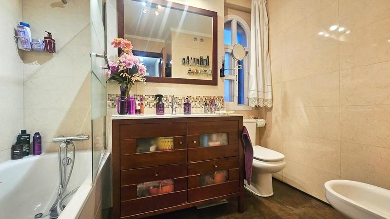 Foto e04da29c-279b-4e0f-991b-9794ff231e30. Casa chalet independiente espacio, confort y equilibrio para su familia en Almensilla