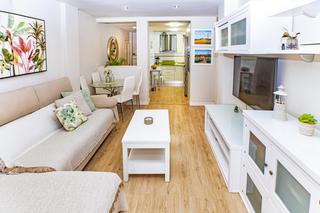 Pis  Calle teruel. Piso reformado y luminoso en zona torrecárdenas