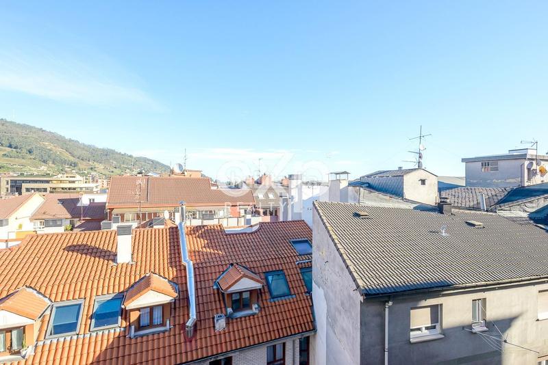 Foto 855faa87-d039-4c5c-9e3a-4e9700e4a6ad. Appartamento in uria 72 in Salesas - Foncalada - Campoamor Oviedo