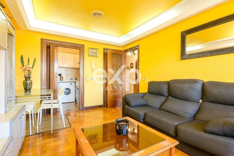 Foto 9a7a9b9f-7471-4a8c-9841-5589a72f7c59. Appartamento in uria 72 in Salesas - Foncalada - Campoamor Oviedo