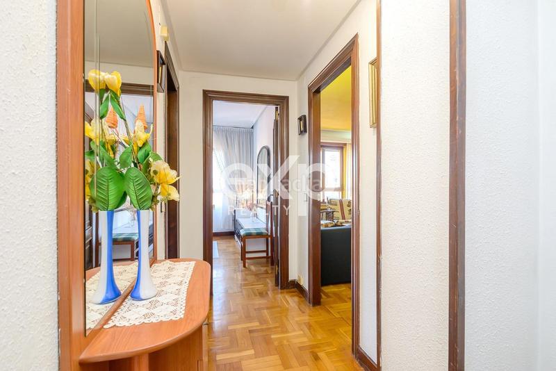 Foto b8510981-7511-41d9-adf3-81eda1ae5dd3. Appartamento in uria 72 in Salesas - Foncalada - Campoamor Oviedo