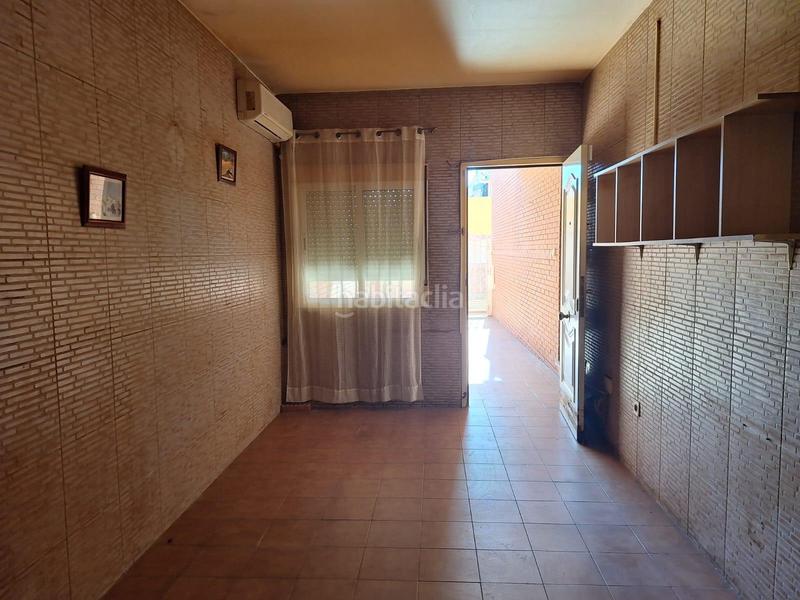 Foto 4b4a5118-86b5-4c5d-8a54-e9de12d7c7c0. Casa a schiera con parcheggio in El Alquián Almería
