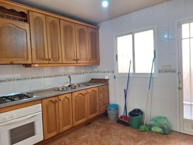 Foto 67873a49-f61b-4112-9daa-f1209ae55201. Casa a schiera con parcheggio in El Alquián Almería