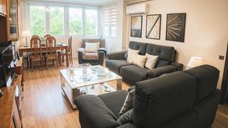 Pis  Avenida moratalaz. Piso reformado luminoso con trastero y garaje incluido próximo a