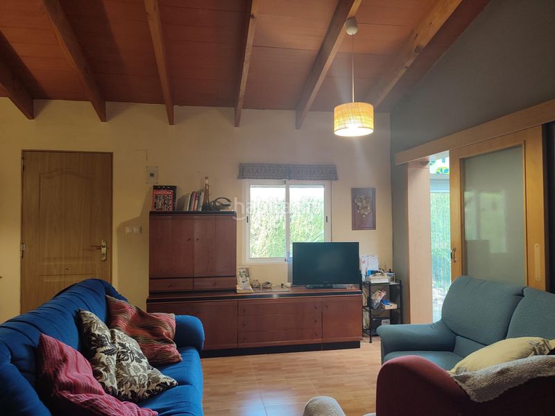 Foto b8cced99-cd05-48b9-bca9-558ce59fe82a. Chalet casa de campo con 5.170 m2 de parcela a 9 min en Pinoso