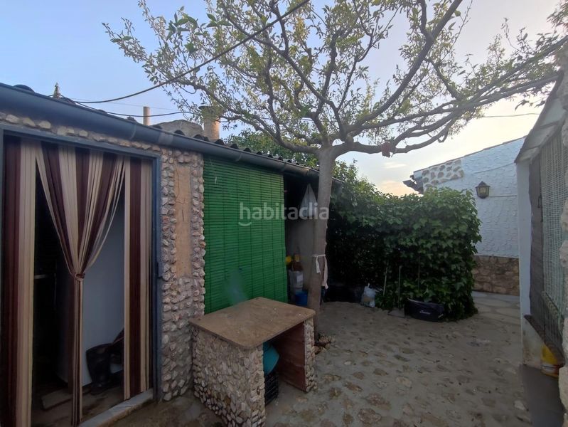 Foto cd5f9a41-5c2a-43ac-8d8f-0ccb62815361. Chalet casa de campo con 5.170 m2 de parcela a 9 min en Pinoso