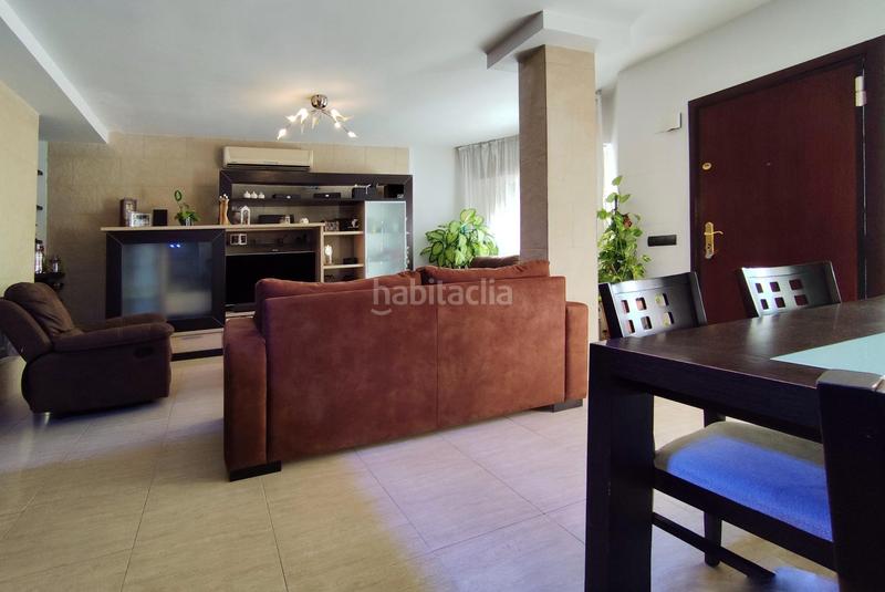 Foto 34a8a463-e6ab-4937-a005-1cb3ee827713. Casa a schiera con parcheggio piscina in Playa Muchavista Campello (el)