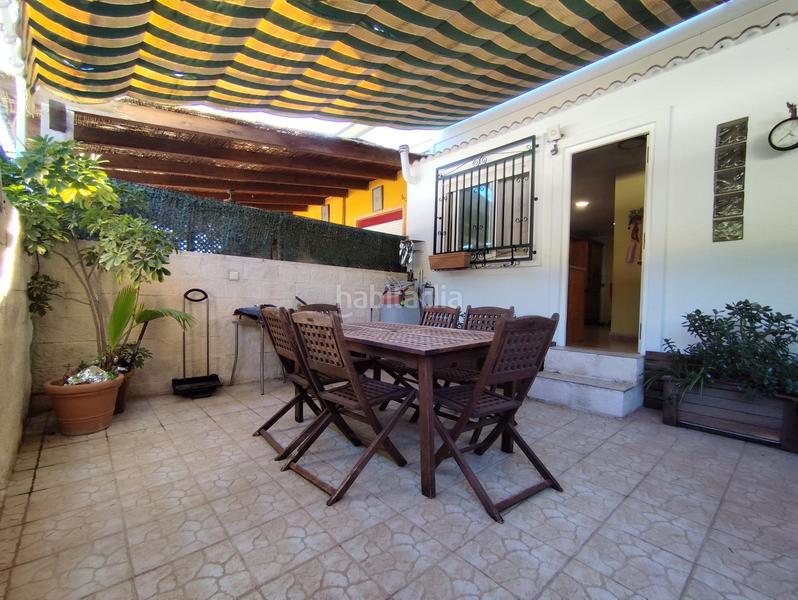 Foto d4684098-286d-476f-afdb-c0243f9b5c3d. Casa a schiera con parcheggio piscina in Playa Muchavista Campello (el)