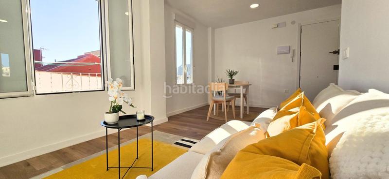 Foto 03f3a121-811c-48b2-9bcc-64e0bfd781b4. Apartament a calle calle del gramático carlos ros a Valencia