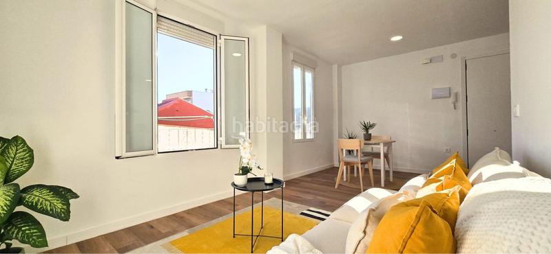 Foto 7bd7f644-5f94-4b37-b5b3-df30fb4d807d. Apartament a calle calle del gramático carlos ros a Valencia