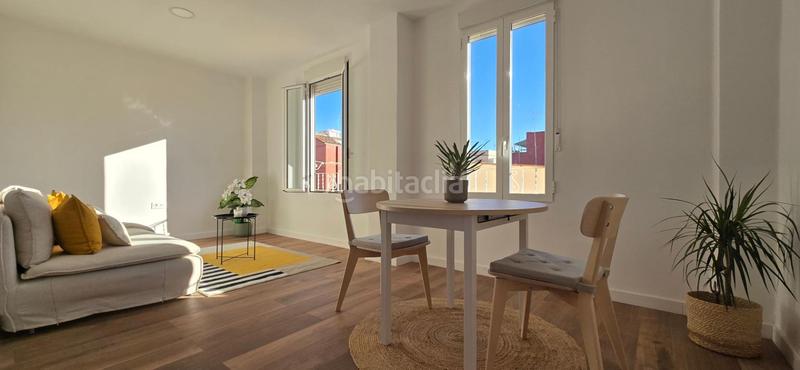 Foto d0d5a419-b138-4695-8300-86fc5dfd5bcc. Apartament a calle calle del gramático carlos ros a Valencia