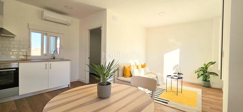 Foto e4376b1a-6957-463c-936d-8c9dcbe96c5d. Apartament a calle calle del gramático carlos ros a Valencia