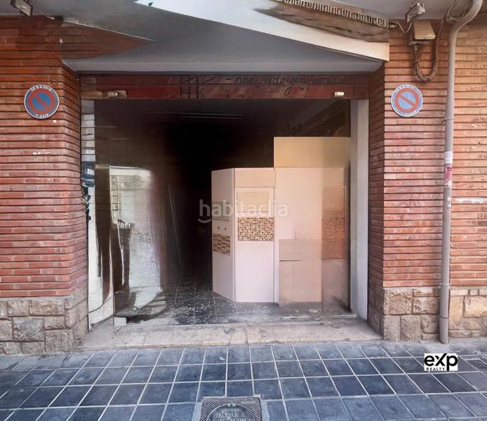 Foto 4a03a40a-a266-4179-b1a3-0ec68d81e96c. Local comercial a calle luz casanova 18 a Sant Antoni Valencia