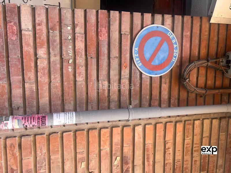 Foto 6bfcd4fb-d07d-48ec-8e2d-1706a3018c9d. Local comercial a calle luz casanova 18 a Sant Antoni Valencia