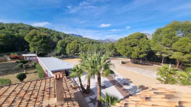 Foto 6a137d56-d112-44ac-a5c1-365d294cbcfa. Casa amb aparcament piscina a La Nucia Pueblo Nucia (la)