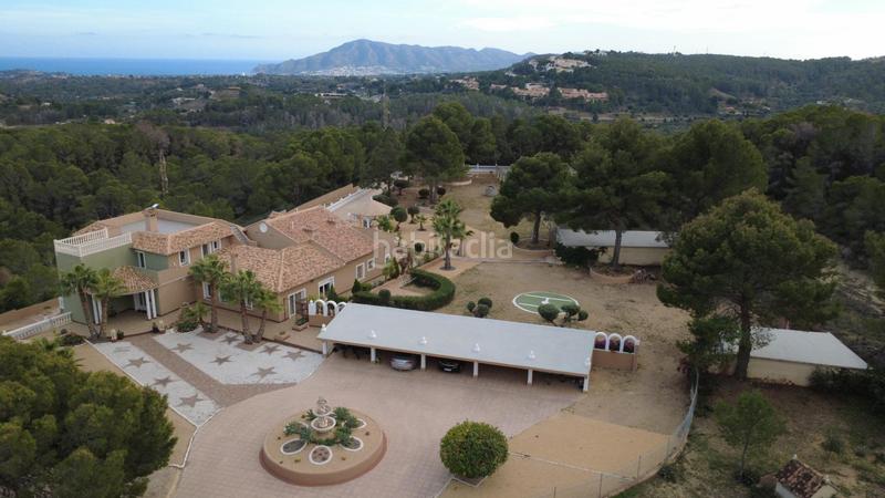 Foto c1b1278e-8082-4cb2-9f7a-0e60e2b2fdf0. Casa amb aparcament piscina a La Nucia Pueblo Nucia (la)