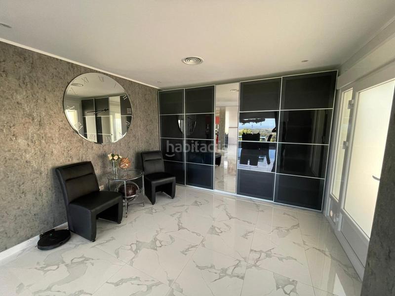 Foto ed09edce-db57-4ead-891b-0f0c5e43e5d7. Casa amb aparcament piscina a La Nucia Pueblo Nucia (la)