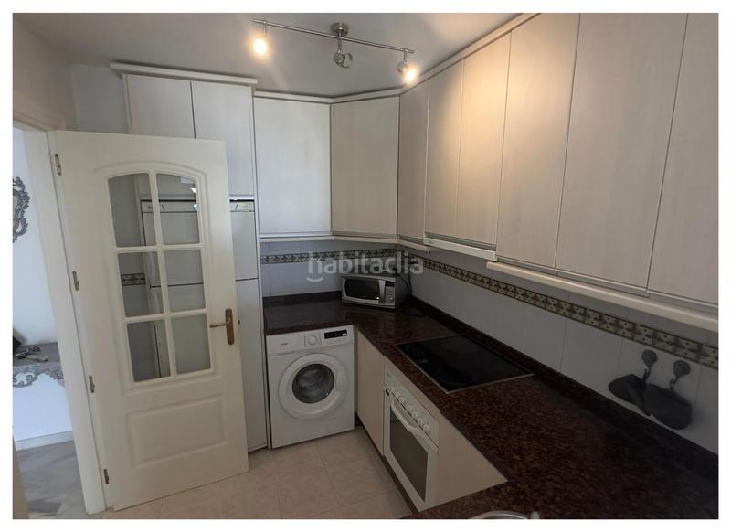 Foto 699f76af-100a-4380-8559-cbad384a73bd. Rent apartment with parking pool in Chullera Manilva