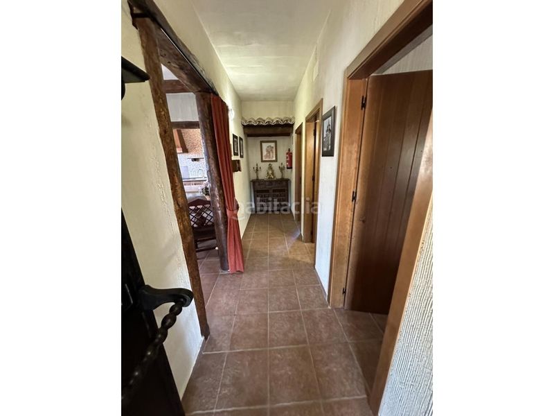 Foto 32d580c2-7424-4947-a3ff-99ef00199b90. Chalet mit heizung parking in Villar de Olalla