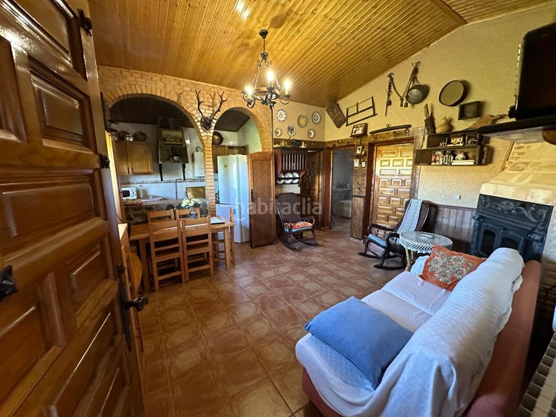 Foto 72b21af4-a153-4505-b49f-12a1205f9ea6. Chalet mit heizung parking in Villar de Olalla