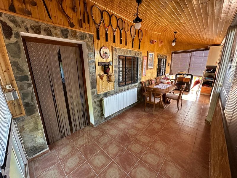 Foto af0a4928-77f9-40d4-a6e1-13a96086730d. Chalet mit heizung parking in Villar de Olalla