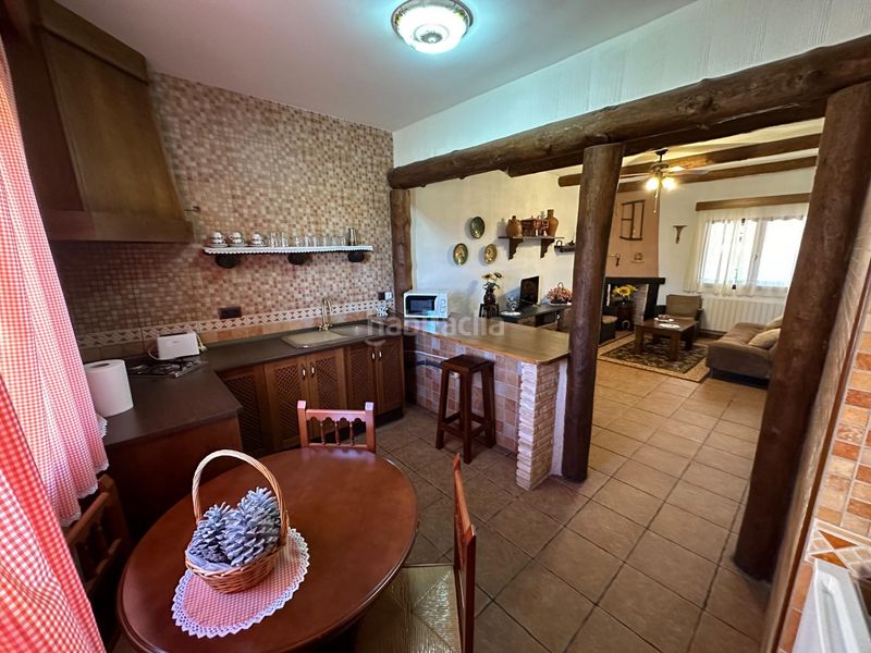 Foto b3ed2495-23a5-42f3-9d2a-2b965fbf6e91. Chalet mit heizung parking in Villar de Olalla