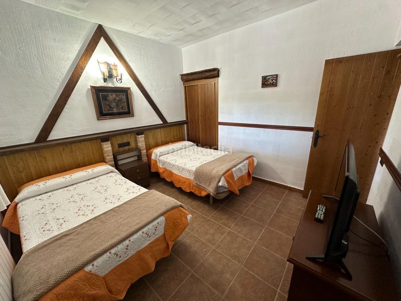Foto f2f506a8-9662-4fd3-a684-79067bfdc0e5. Chalet mit heizung parking in Villar de Olalla