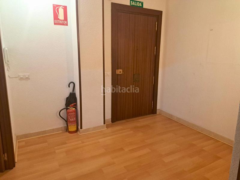 Foto 18c2ac58-7a92-4e41-a645-6c583ef0a688. Appartamento in calle reyes católicos 26 in Centro Almería