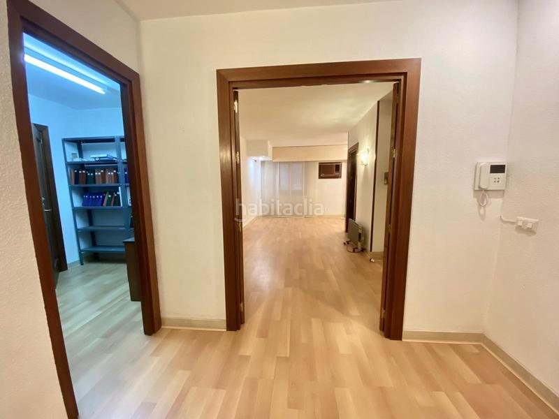 Foto 64444cac-149c-4c2b-8cdd-54161ce047a4. Appartamento in calle reyes católicos 26 in Centro Almería