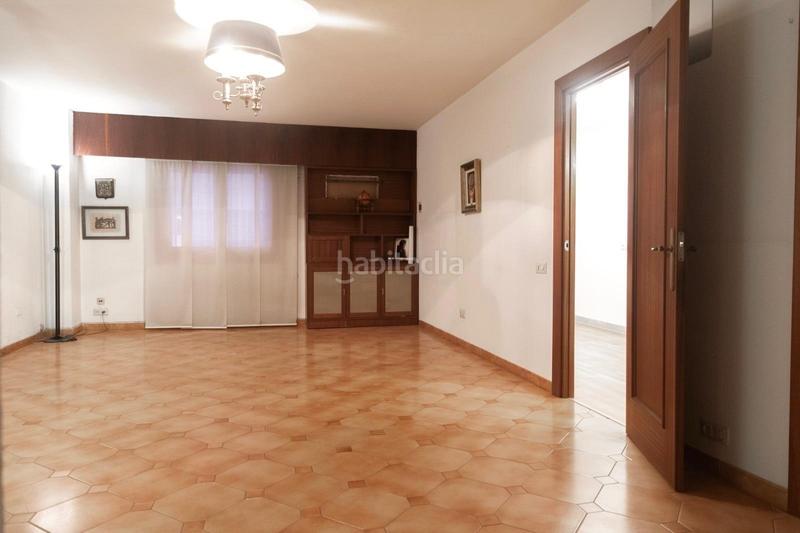 Foto 6e7fb87f-254e-42be-a9cb-369943d573e4. Appartamento in calle reyes católicos 26 in Centro Almería