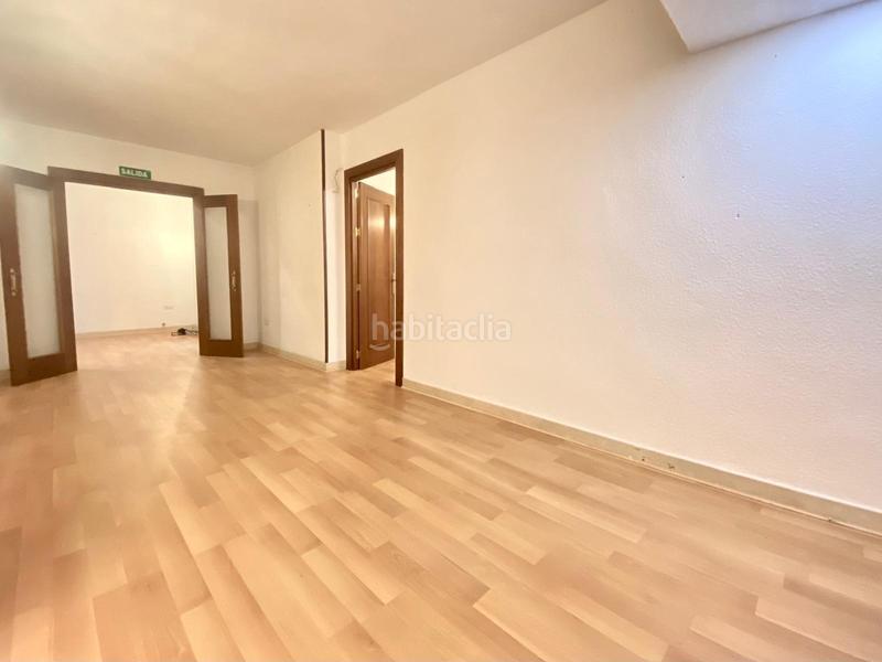 Foto f3a5ec09-c1bf-4d71-b756-c808377b6a51. Appartamento in calle reyes católicos 26 in Centro Almería